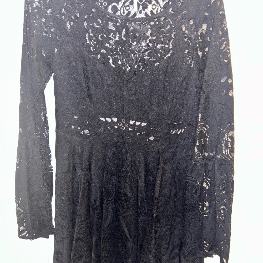 Elegant Black Lace Dress